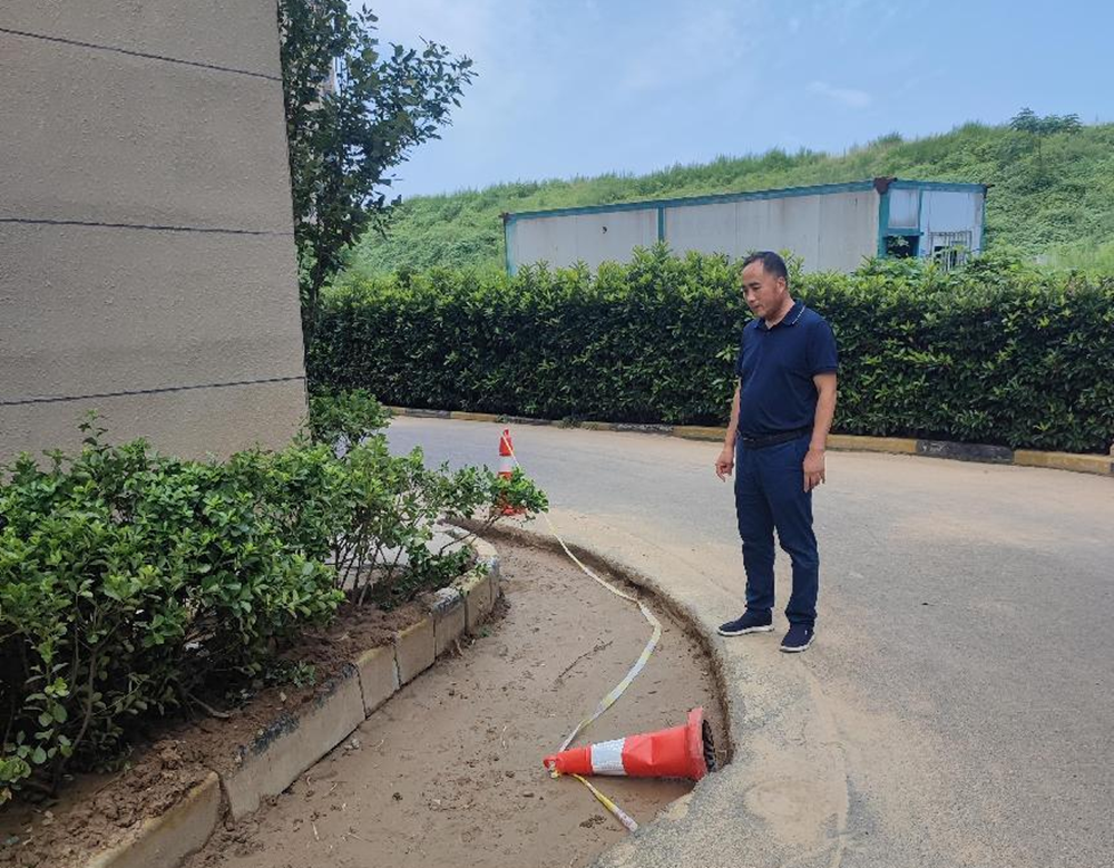 集團(tuán)公司黨委委員、副總經(jīng)理祁紅軍到柳林安置區(qū)檢查督導(dǎo)消防整改和驗(yàn)收工作